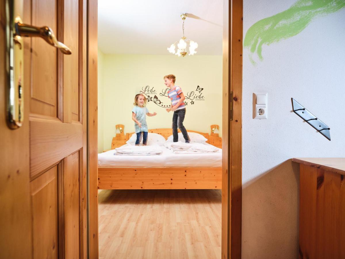 Zwergerlhof Daire Loich Dış mekan fotoğraf